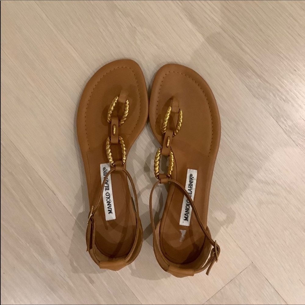 NEW NEVER WORN Brown sandals with gold hardware Manolo Blahnik
